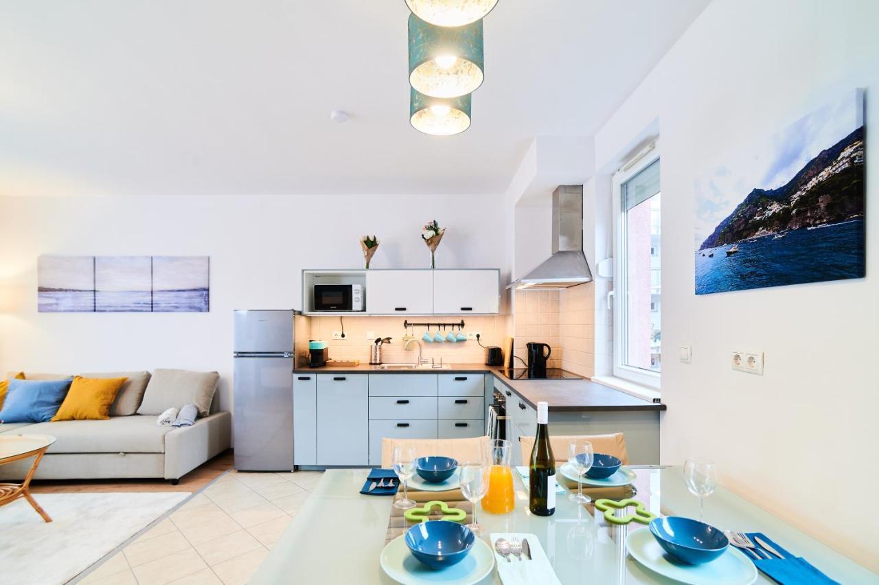 Feel Home Deluxe Corvin # Free Parking # Ac # Elevator Budapest Extérieur photo