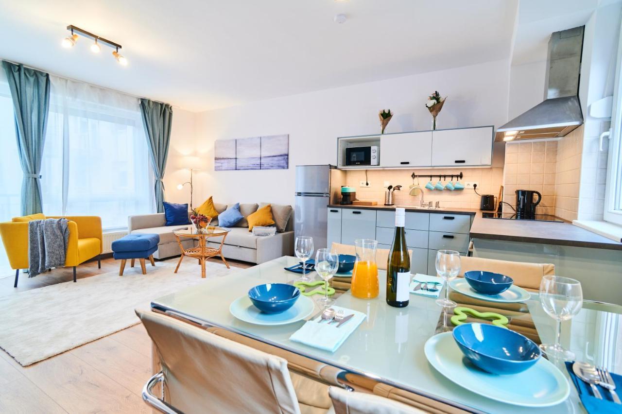 Feel Home Deluxe Corvin # Free Parking # Ac # Elevator Budapest Extérieur photo