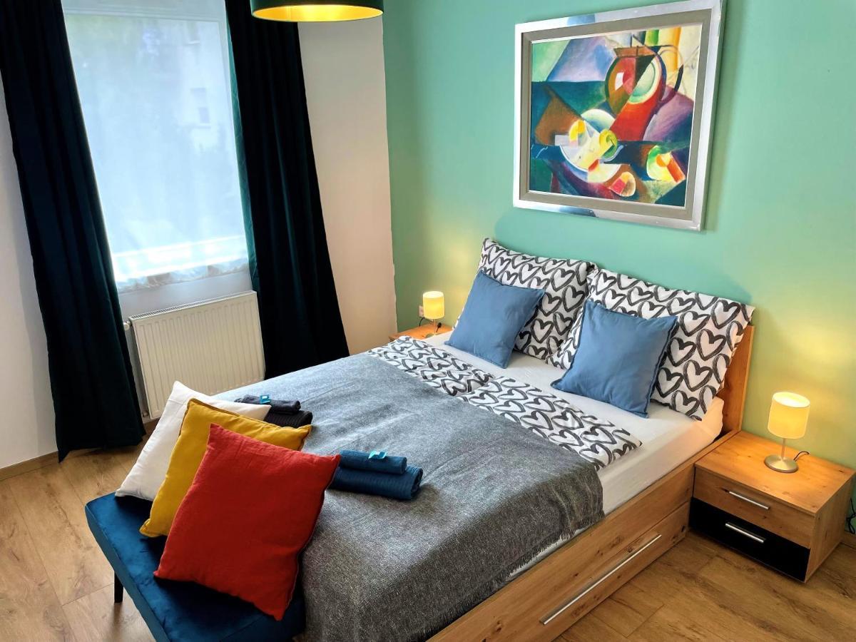 Feel Home Deluxe Corvin # Free Parking # Ac # Elevator Budapest Extérieur photo