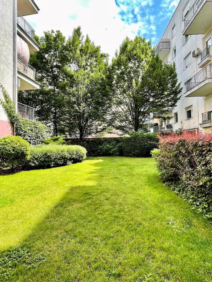 Feel Home Deluxe Corvin # Free Parking # Ac # Elevator Budapest Extérieur photo